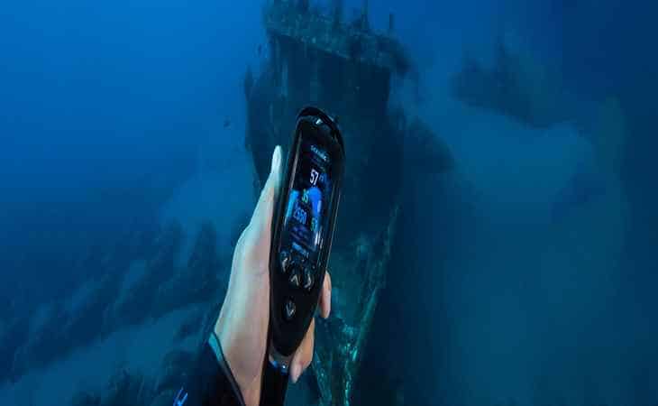 Diving Gauges & Accessories