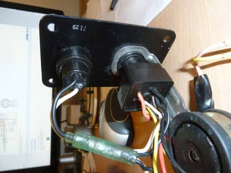 Lost Your Boat Keys? Here'S How To Hotwire Your Boat 8 how to hotwire a boat