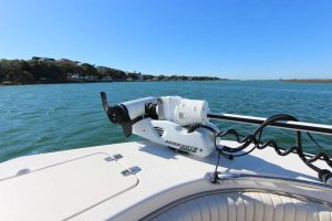 how to mount a trolling motor on a fiberglass boat