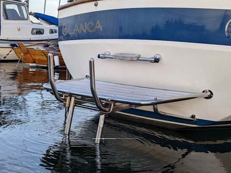 What Is The Stern Of A Boat? Everything You Need To Know 1 stern of a boat